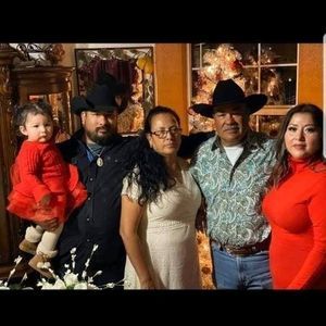 Meet your Posher, Janeth